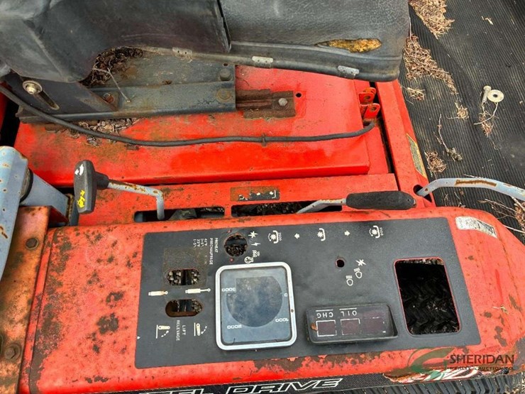 2001-kubota-f2100-image-9