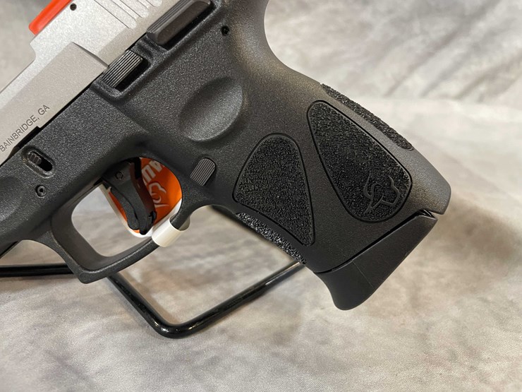 #4778-•-taurus-g2c-compact-40-s&w-pistol,-sn:-agc106105-image-21
