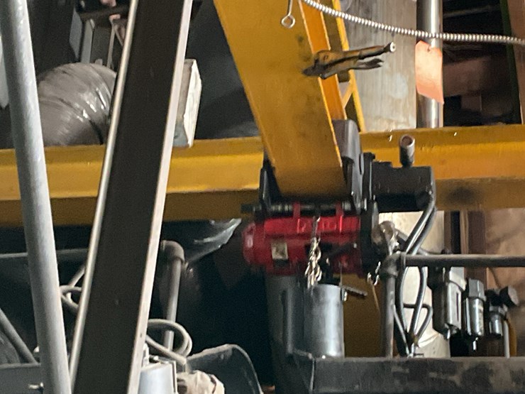 #113-•-.5-ton-bridge-crane-image-2