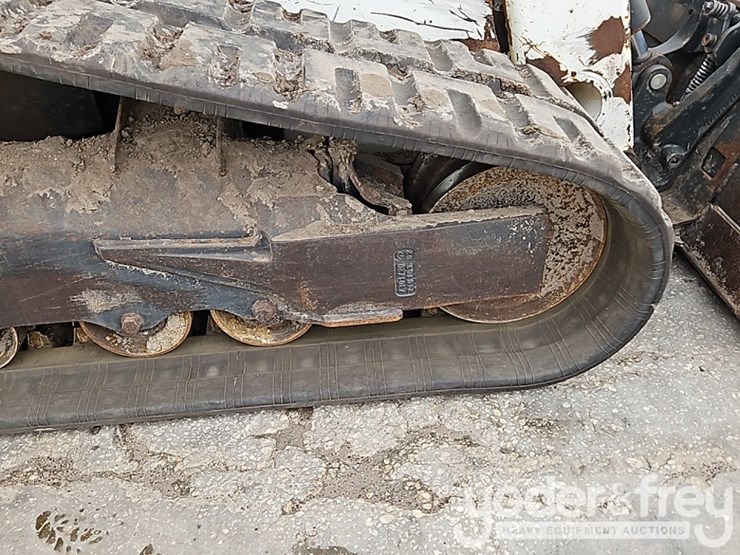 2021-bobcat-t76-image-9