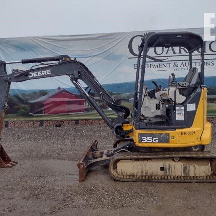 2015 DEERE 35G