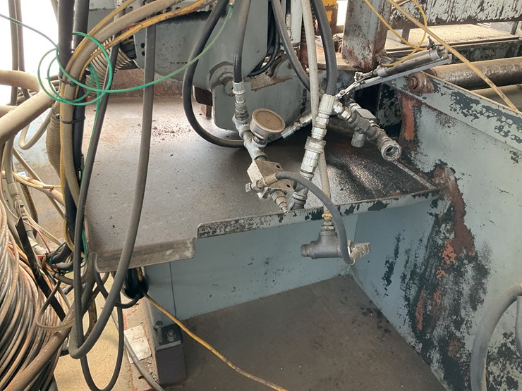 #111-•-hyd-mech-metal-band-saw-image-24