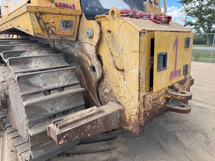 2015-deere-1050k-image-29