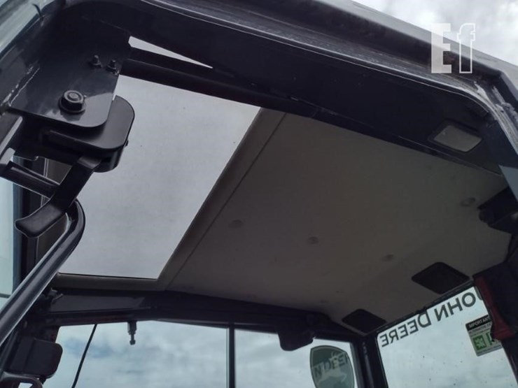 2019-deere-35g-image-16
