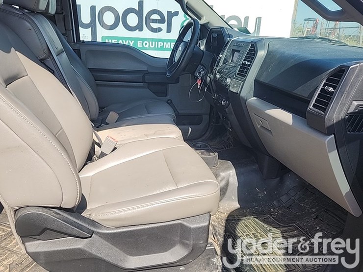 2018-ford-f150-image-25