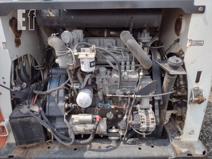 2012-bobcat-t750-image-37