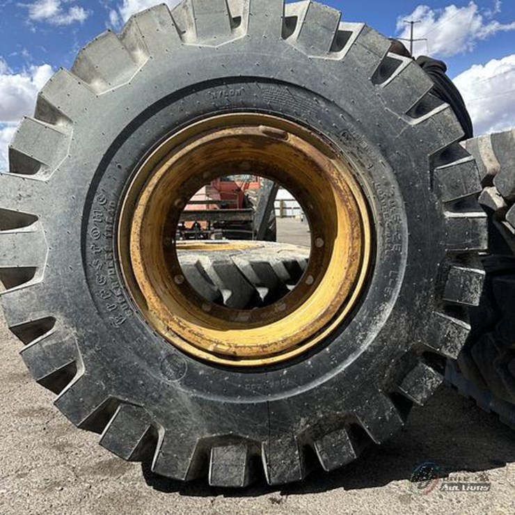 2020 Firestone 20.5/25 LOADER-DOZER TIRES