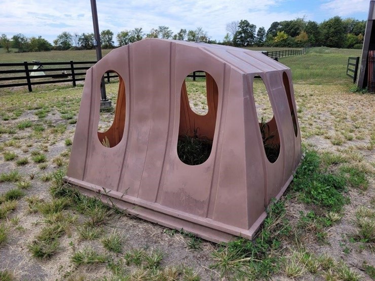 hay-feeder-image-1