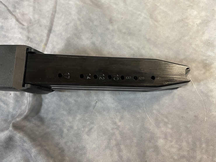 #4781-•-beretta-apx-a1-tactical-9mm-luger-pistol,-sn:-a269954x-image-24