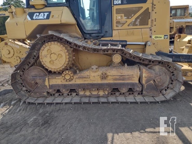 2015-caterpillar-d6n-xl-image-31