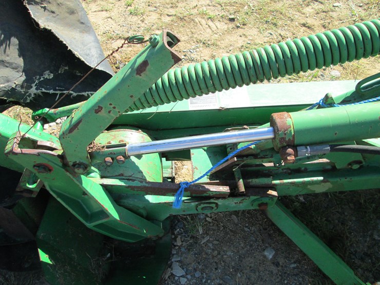 2010-john-deere-285-image-9