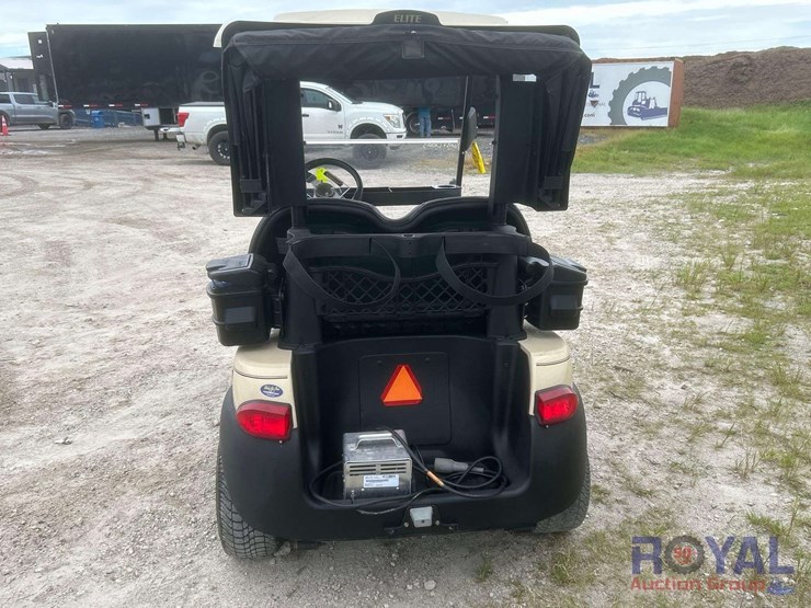 2016-club-car-image-9