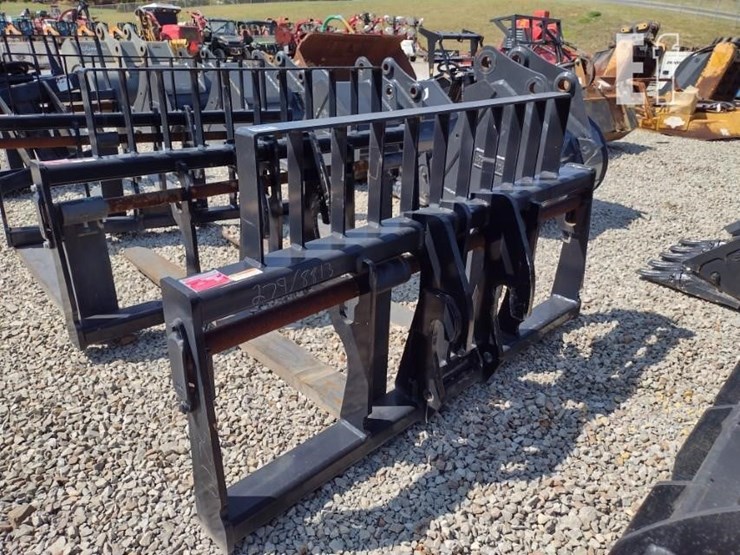 jcb-forklift-assembly-loader-attachments-image-2