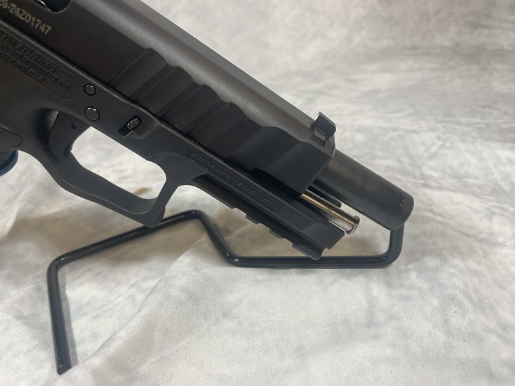#4809-•-stoeger-str-9f-9mm-luger-pistol,-sn:-t6429-24z01747-image-14