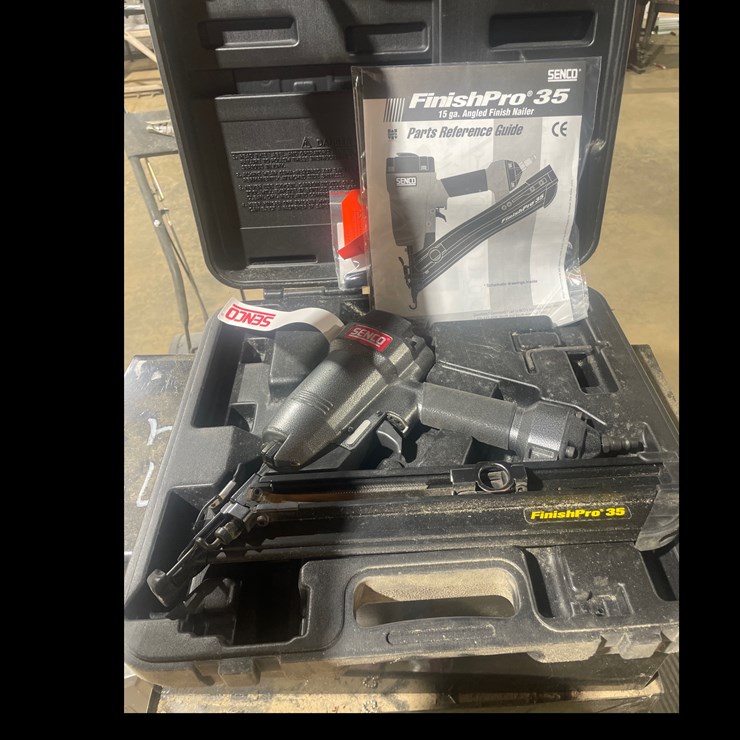 #67 • Senco FinishPro 35 15ga Angled Finish Nailer
