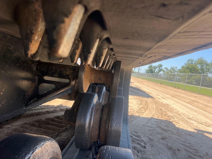 2021-prinoth-panther-t14r-image-13