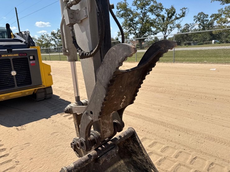 takeuchi-tb250-2-image-22