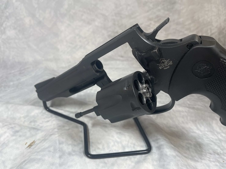 #4810-•-rock-island-arms-m200-38-spl-revolver,-sn:-ria2880686-image-17