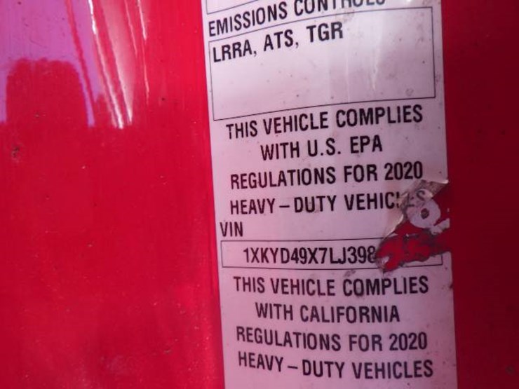 2020-kenworth-t680-image-12