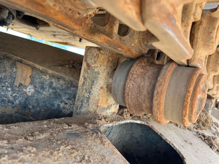 2016-caterpillar-313fl-image-24