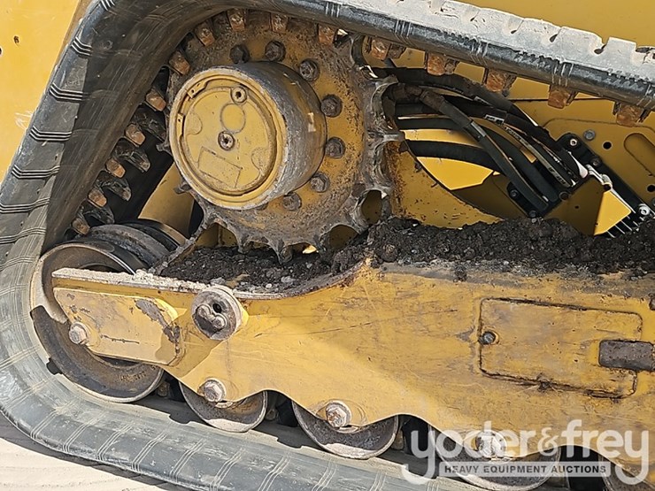 2022-caterpillar-289d3-image-10