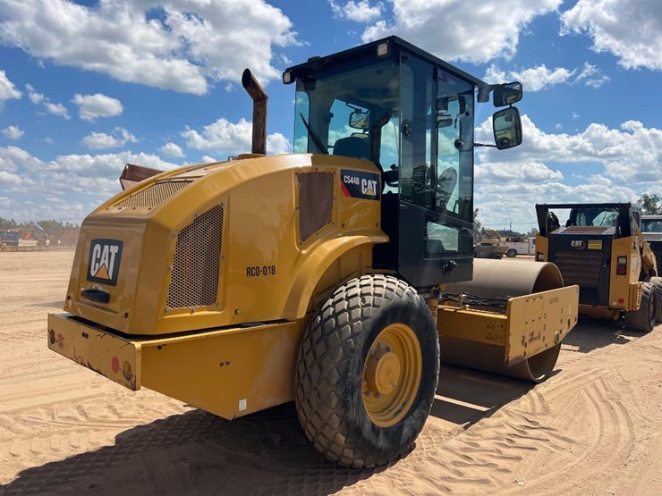 2019-caterpillar-cs44b-image-4