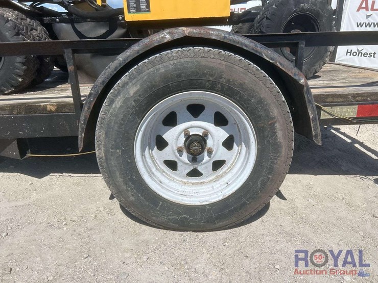 2015-vermeer-sc362-stump-grinder-with-2018-s/a-flatbed-trailer-image-4