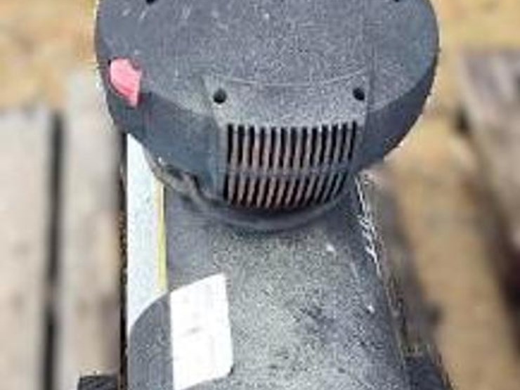 portable-air-compressor-image-3