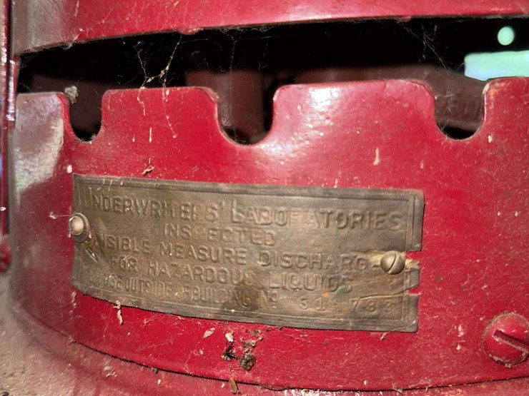correct-measure-co.-underwriters-laboratories-gas-pump-image-11