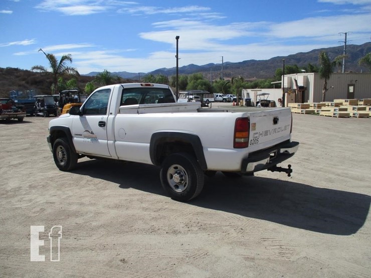 2002-chevrolet-2500-image-4