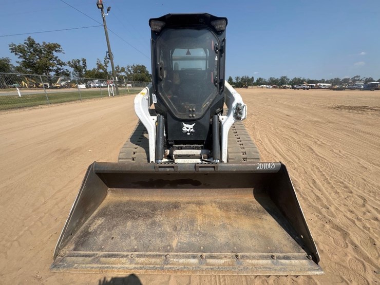 2020-bobcat-t76-image-3