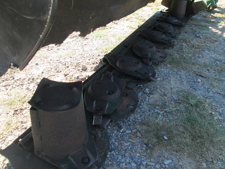 2010-john-deere-285-image-12