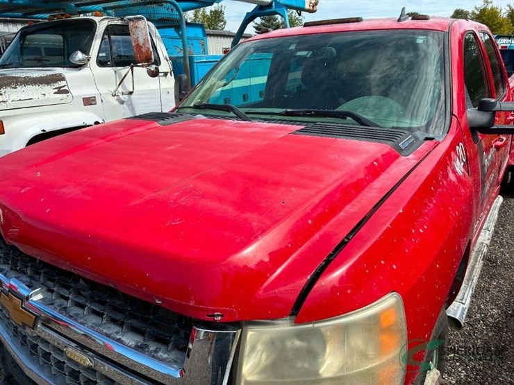 2008-chevrolet-silverado-image-3
