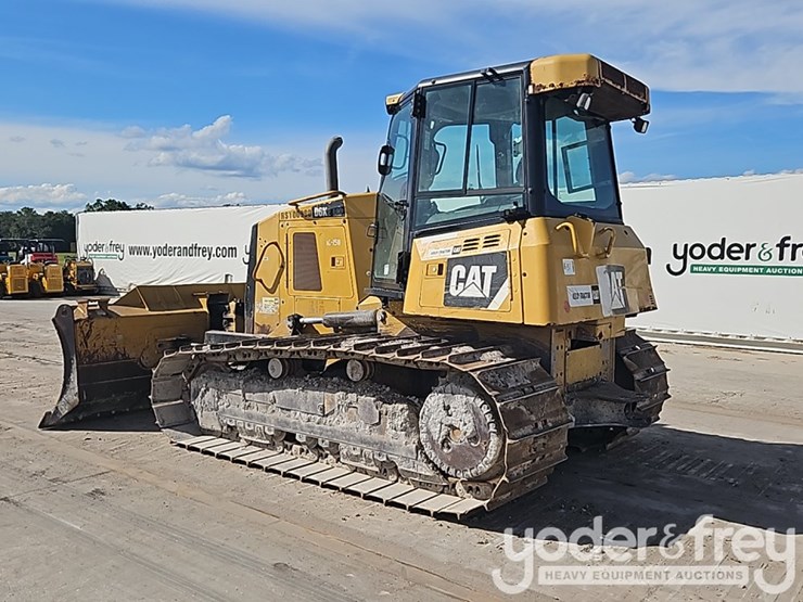 2014-caterpillar-d6k2-lgp-image-3