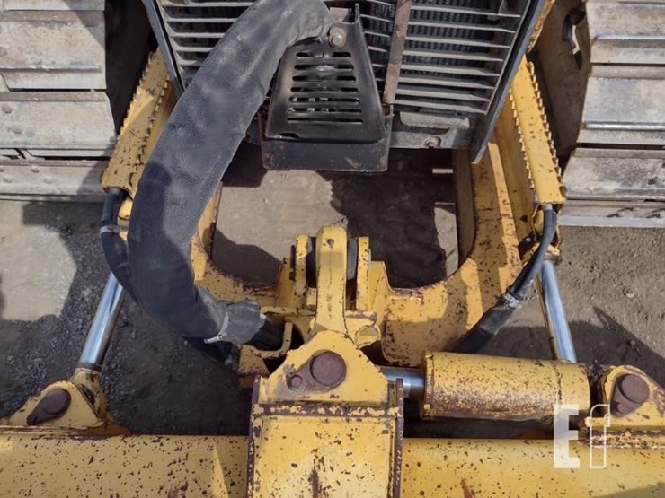 2000-deere-550h-lgp-image-16