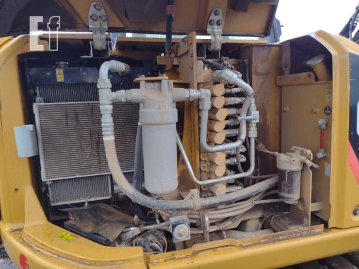 2017-caterpillar-308e2-cr-image-48