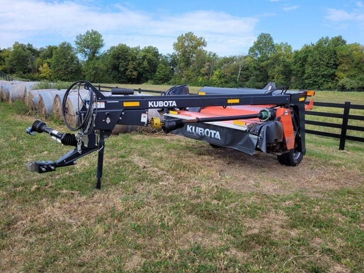 2020-kubota-disc-mower-conditioner-image-2