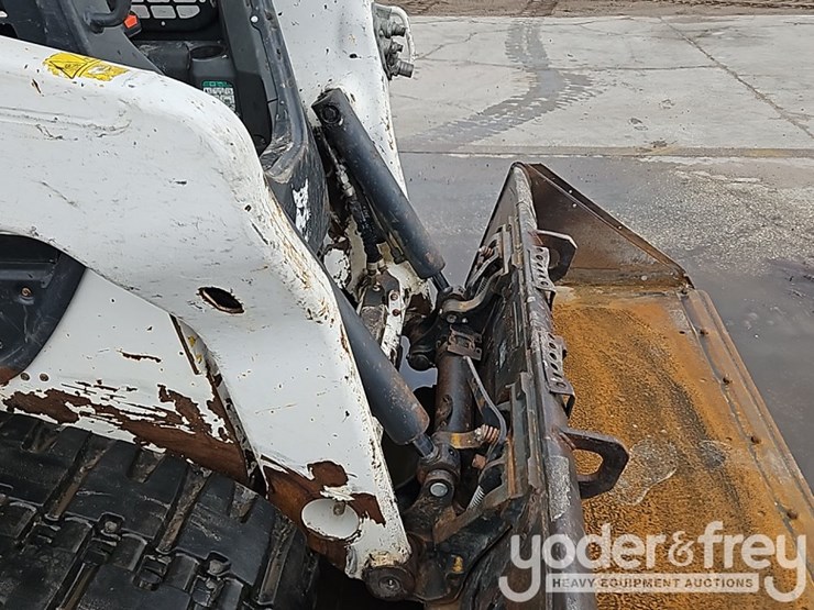 2021-bobcat-t76-image-13