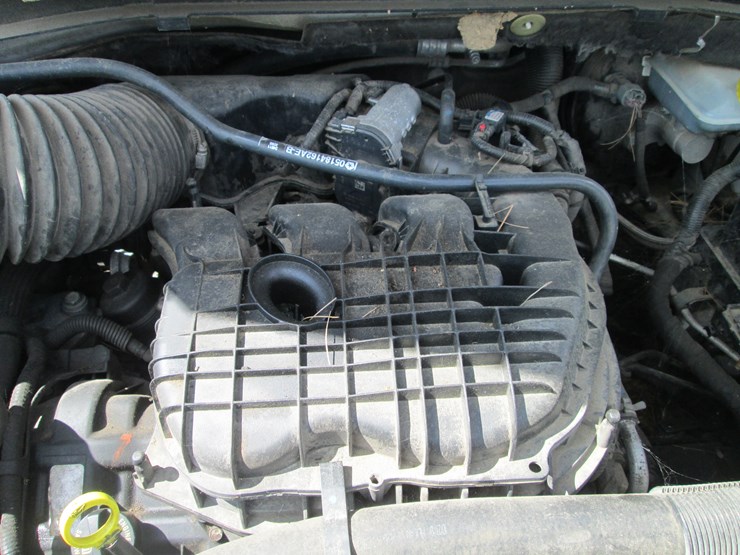 2011-dodge-caravan-image-15