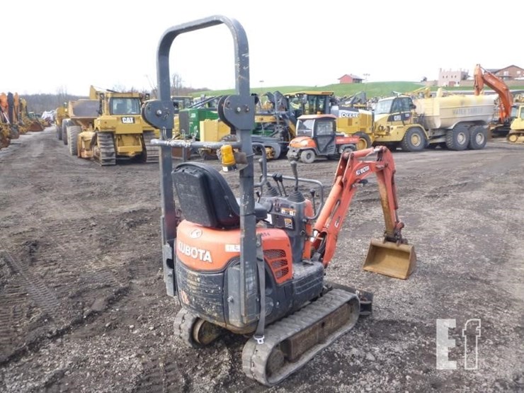 2016-kubota-k008-3-image-40