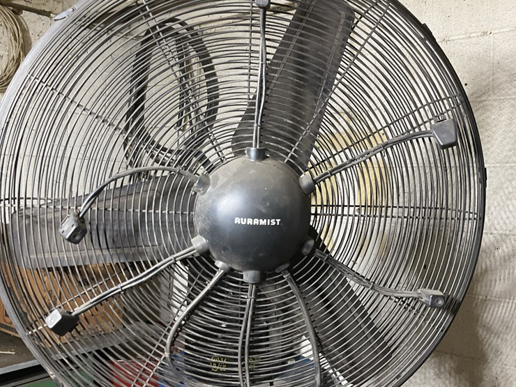 #163-•-30”-misting-fan-image-4