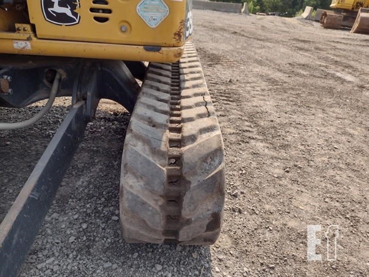 2018-deere-35g-image-33
