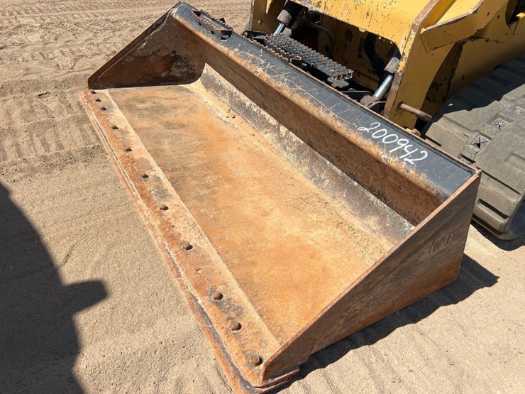 2019-caterpillar-289d3-image-9