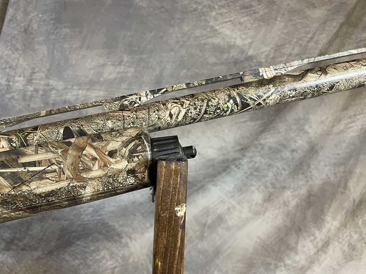 #4826-•-remington-versa-max-12-ga.-semi-auto-shotgun,-sn:-rt92459a-image-15