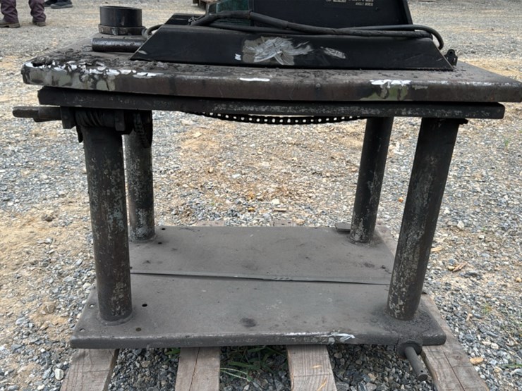 #134-•-custom-welding-turn-table-image-7