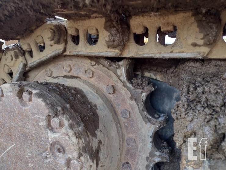 deere-120-image-23