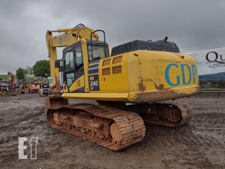 2017-komatsu-pc240-lc-11-image-49