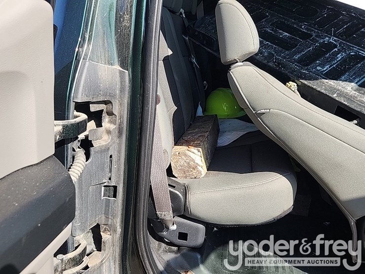 2018-ford-f150-image-30
