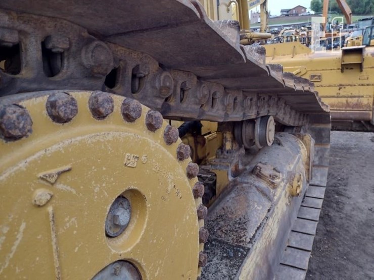 2008-caterpillar-d6t-lgp-image-25