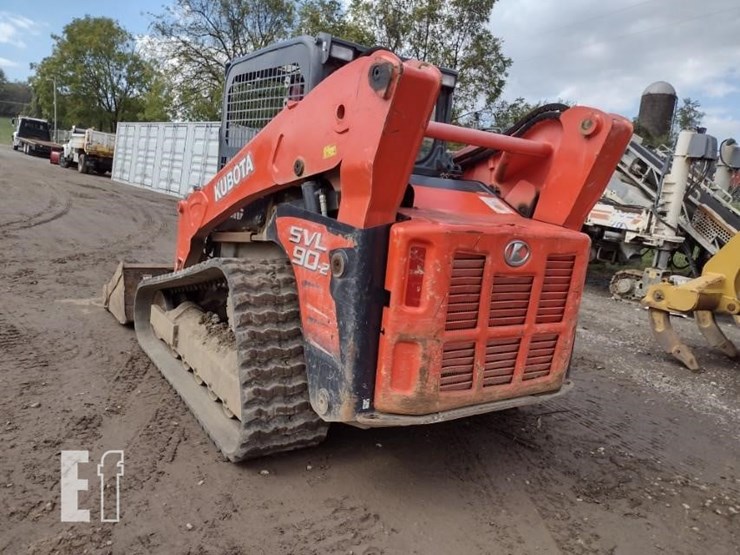 kubota-svl90-2-image-36